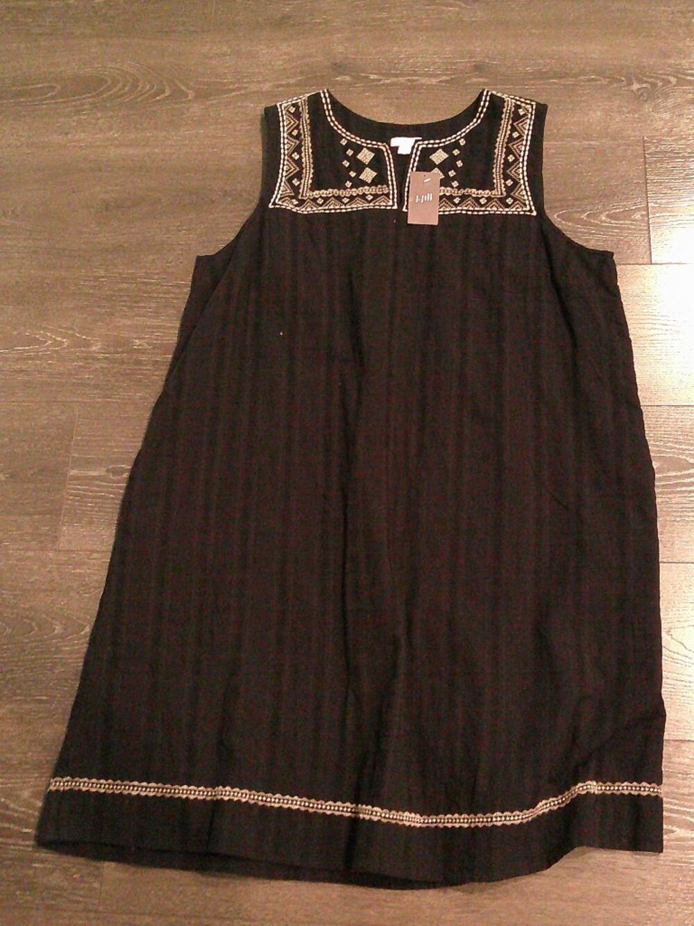 J. Jill Black lined guaze embroidered dress with embroidered accents Large NWT